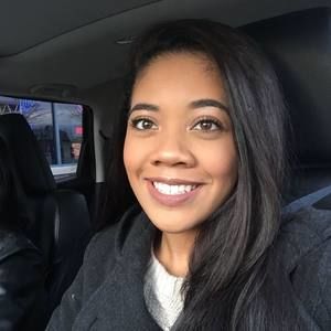 Meet your Posher, Vanessa